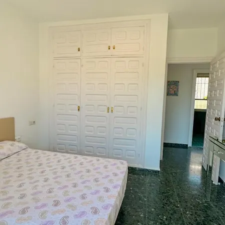 Rodriguez Acosta, 22 * Nerja