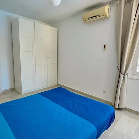 Rodriguez Acosta, 22 * Nerja